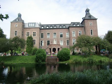 Willich-Neersen : Schloss Neersen, Schlossrückseite 